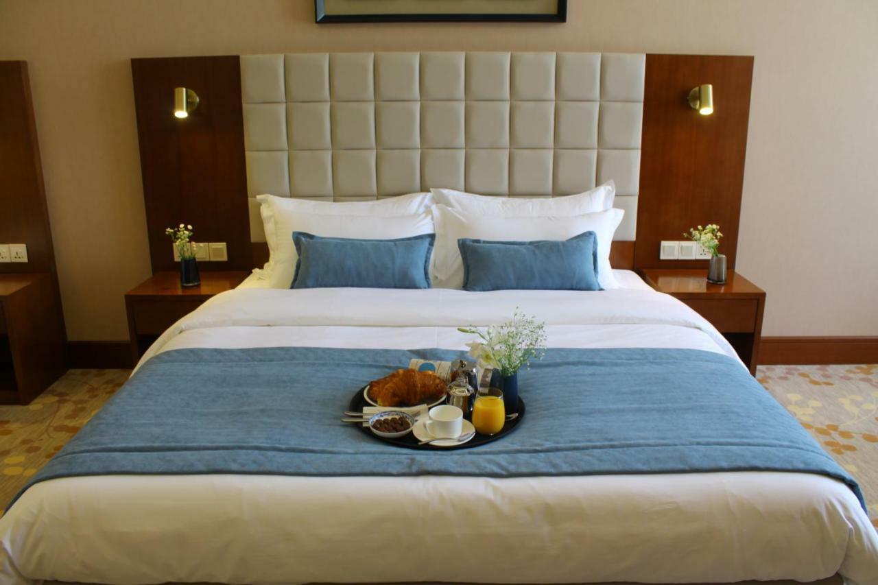 Horizont Hotel Tbiliszi Kültér fotó