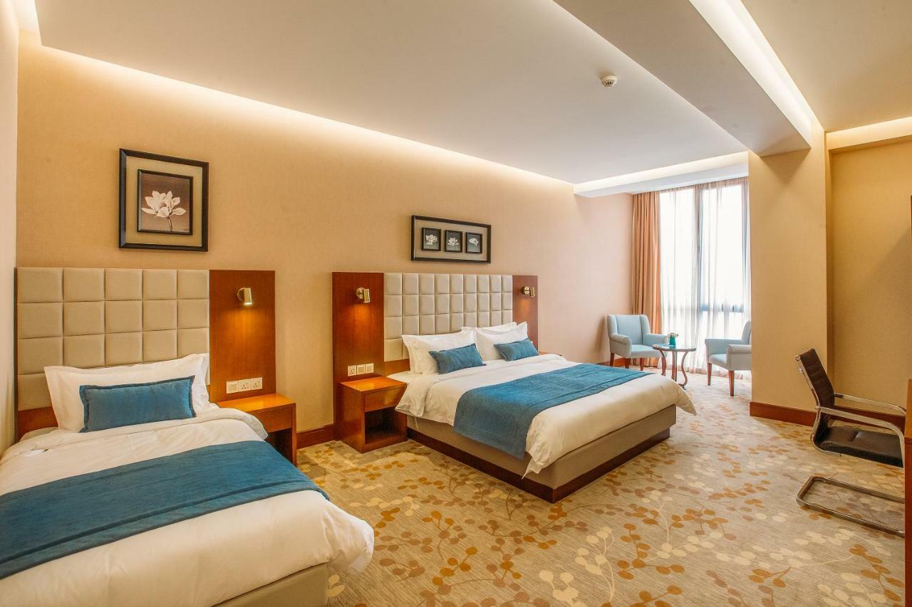 Horizont Hotel Tbiliszi Kültér fotó