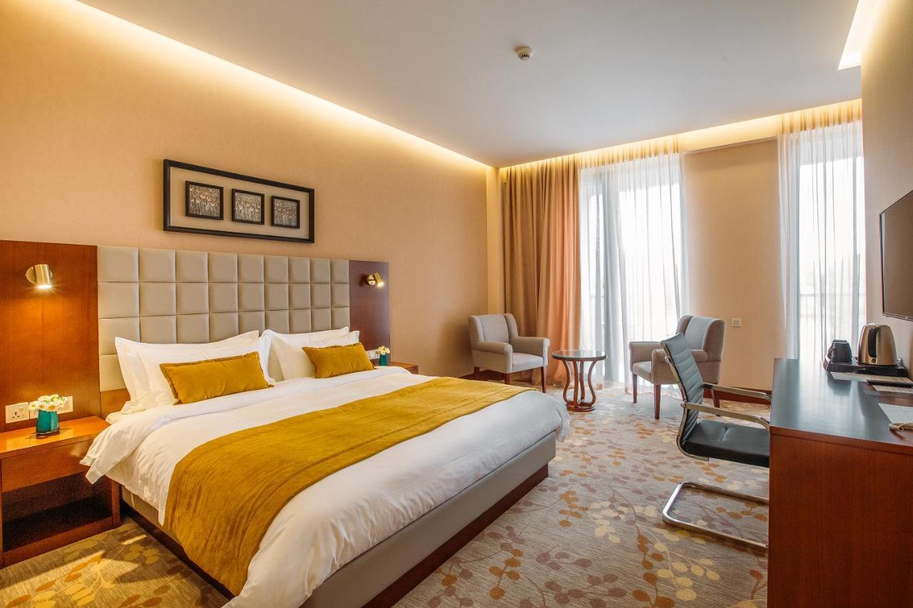 Horizont Hotel Tbiliszi Kültér fotó