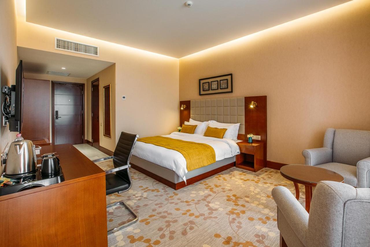 Horizont Hotel Tbiliszi Kültér fotó