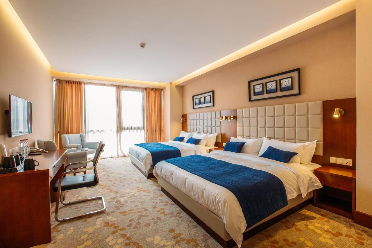 Horizont Hotel Tbiliszi Kültér fotó