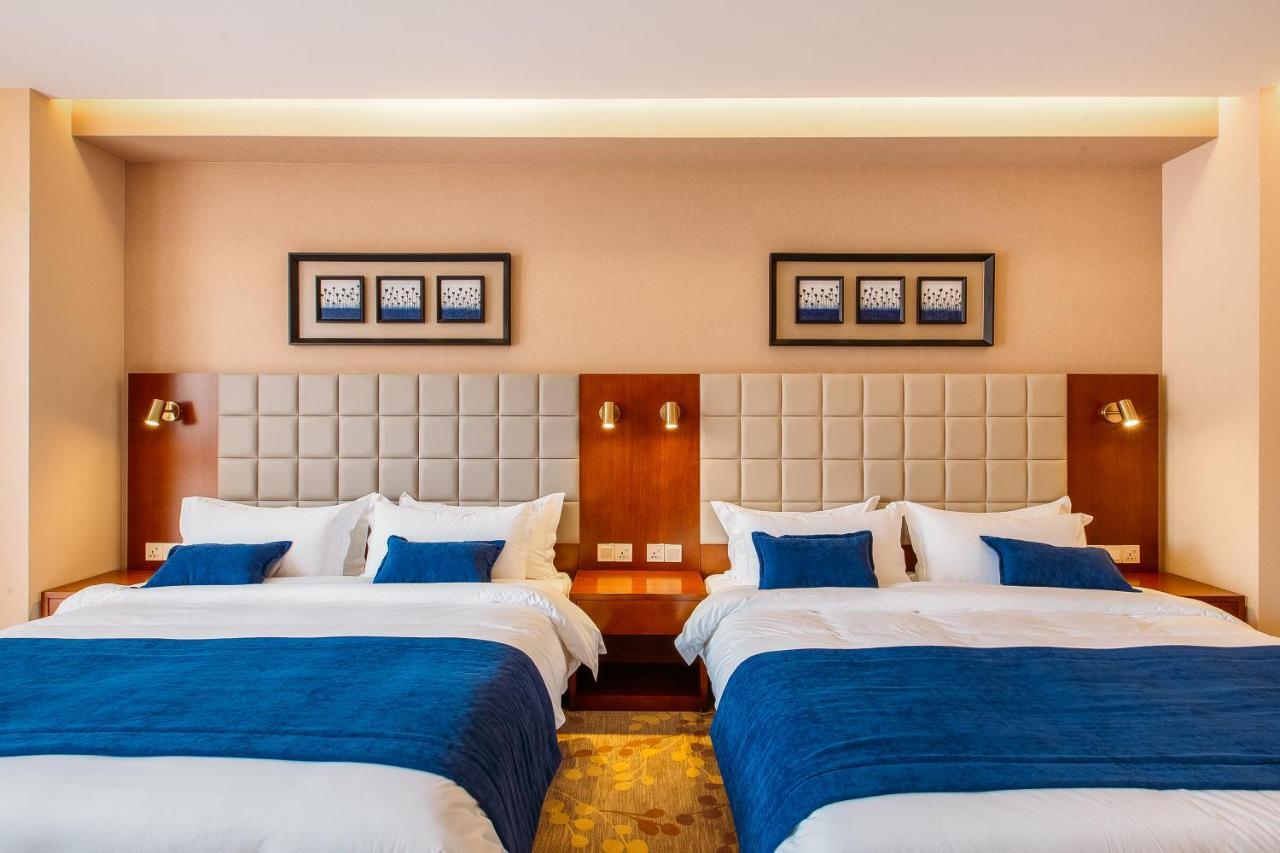Horizont Hotel Tbiliszi Kültér fotó